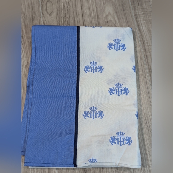 Vintage Tommy Hilfiger Blue White Lion Crest All over Logo Standard Pillow Case - Picture 1 of 5